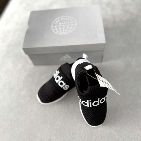 Kids Adidas Shoes - Picture 3 of 6